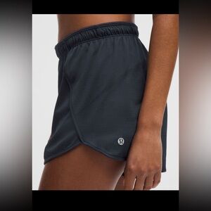 lululemon Swifty Midrise 3” Women's Navy Shorts